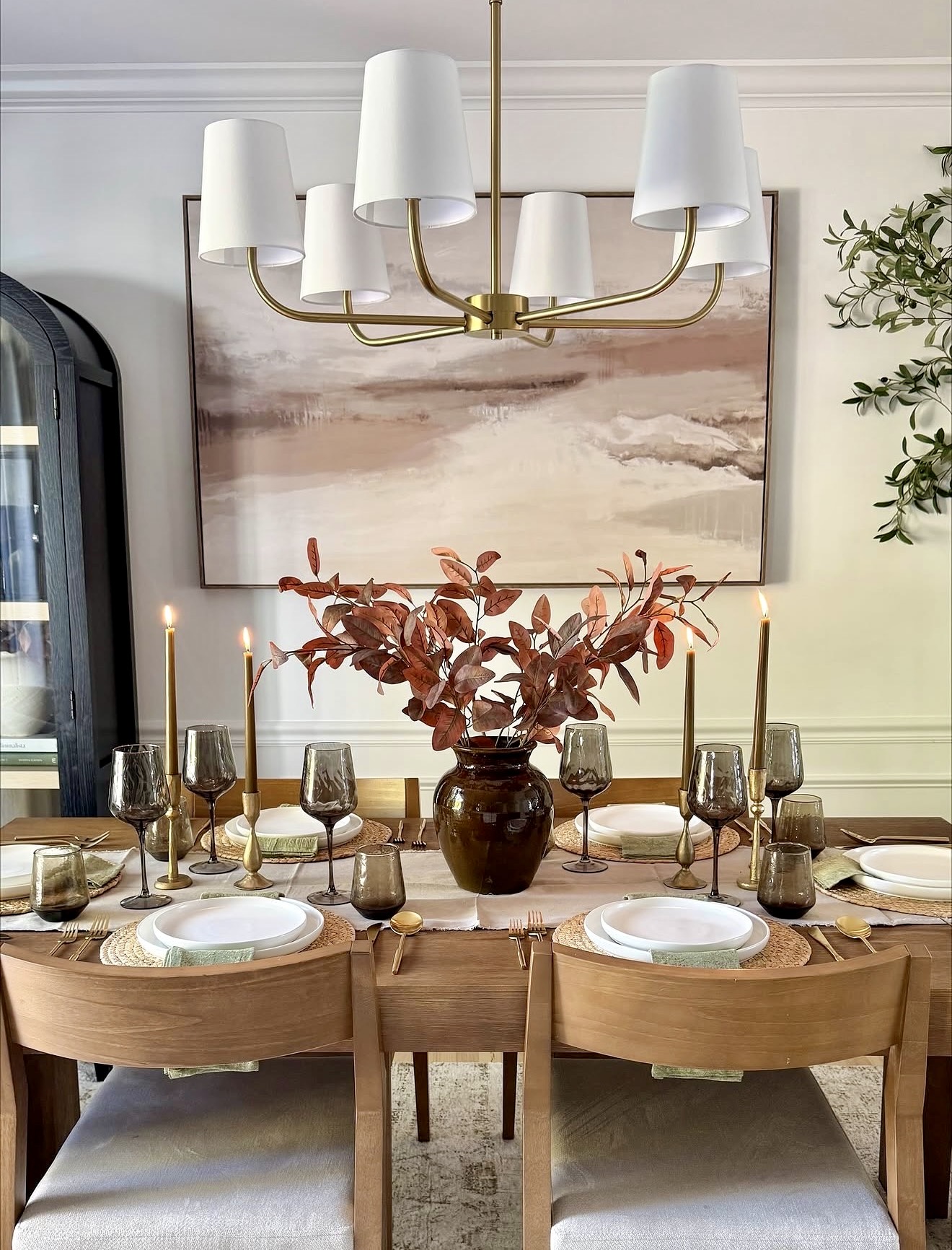 Autumnal Table Setting with Earthy Tones