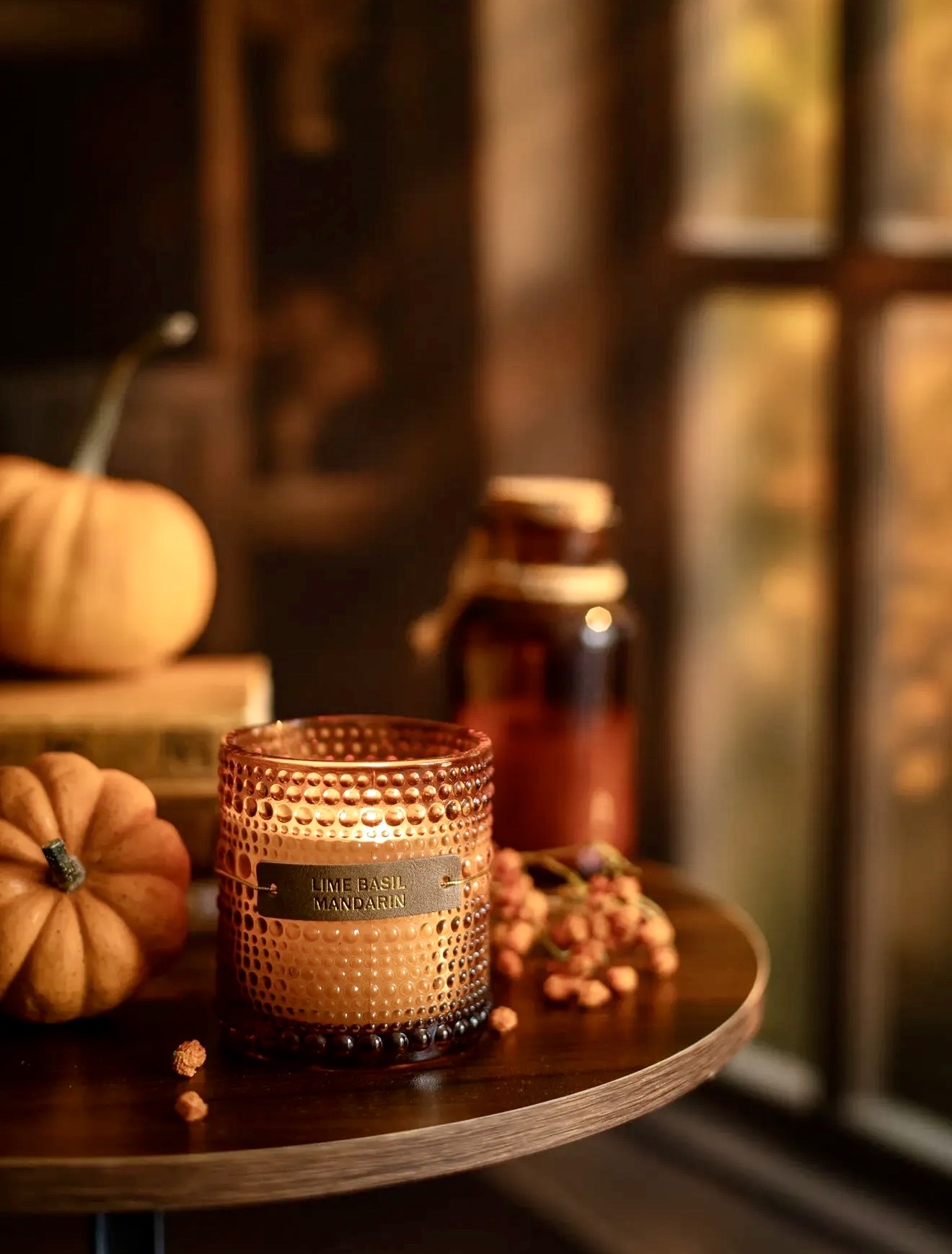 Cozy Autumn Glow With Harvest Accents
