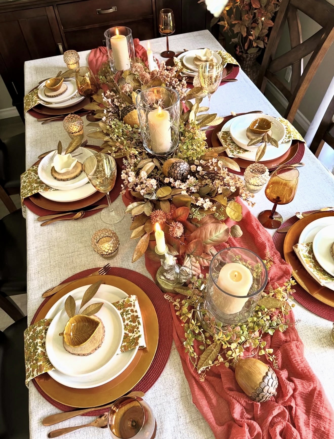 Enchanting Autumn Harvest Table Setting