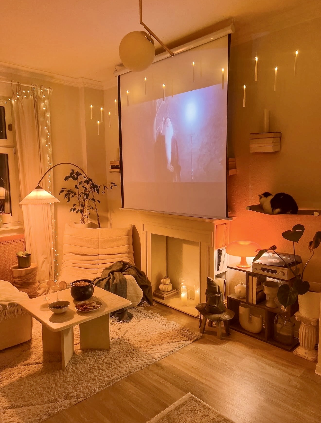 Magical Movie Night With Floating Candles Glow