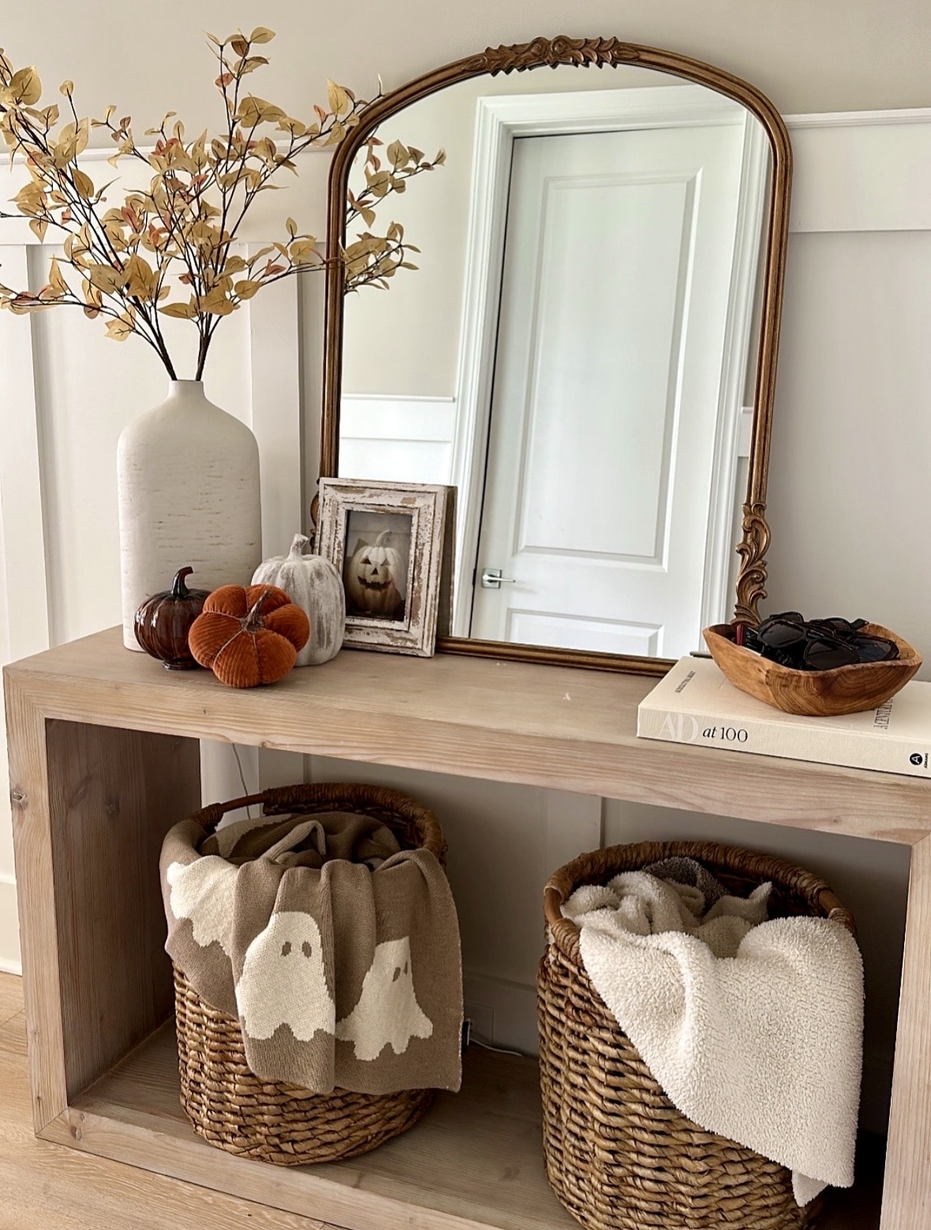 Rustic Console Table with Cozy Fall Decor