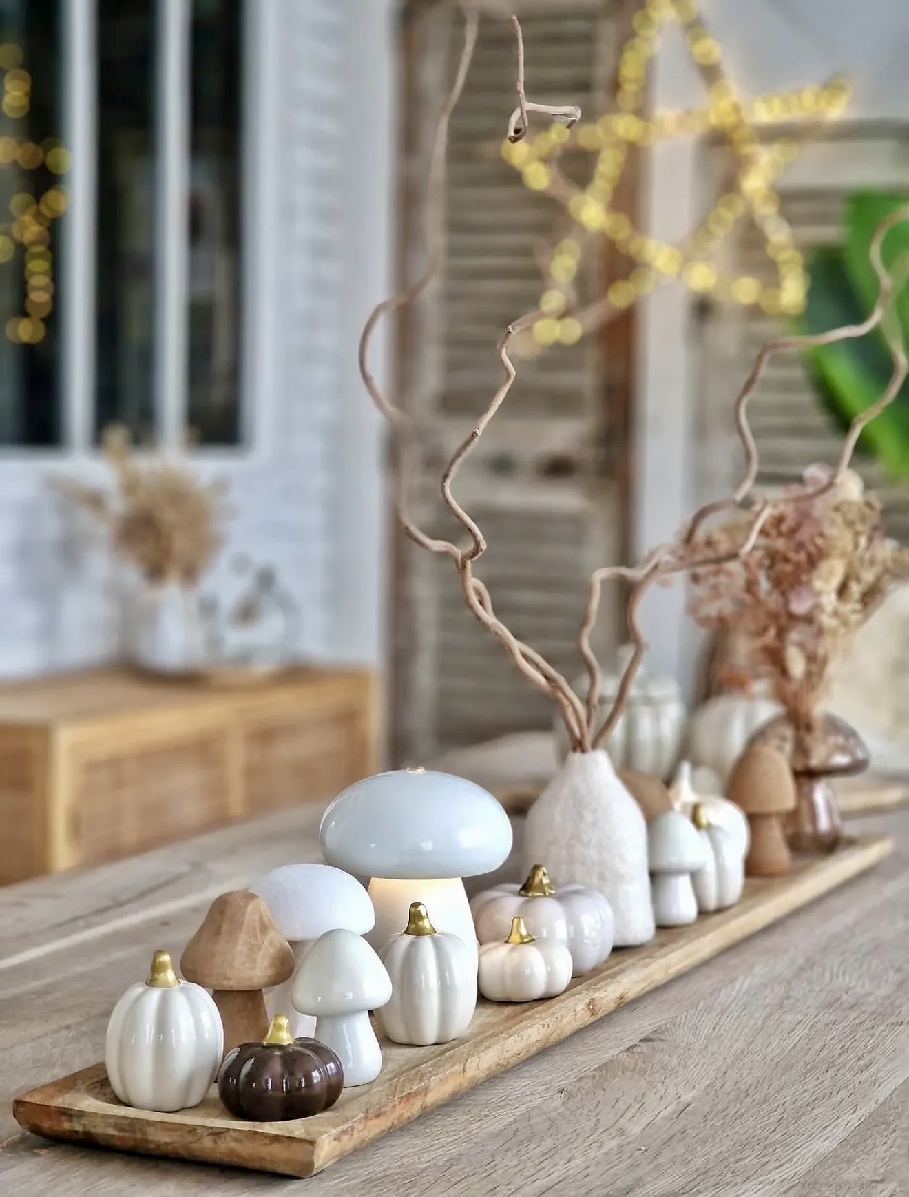 Charming Mushroom and Pumpkin Table Runner Decor
