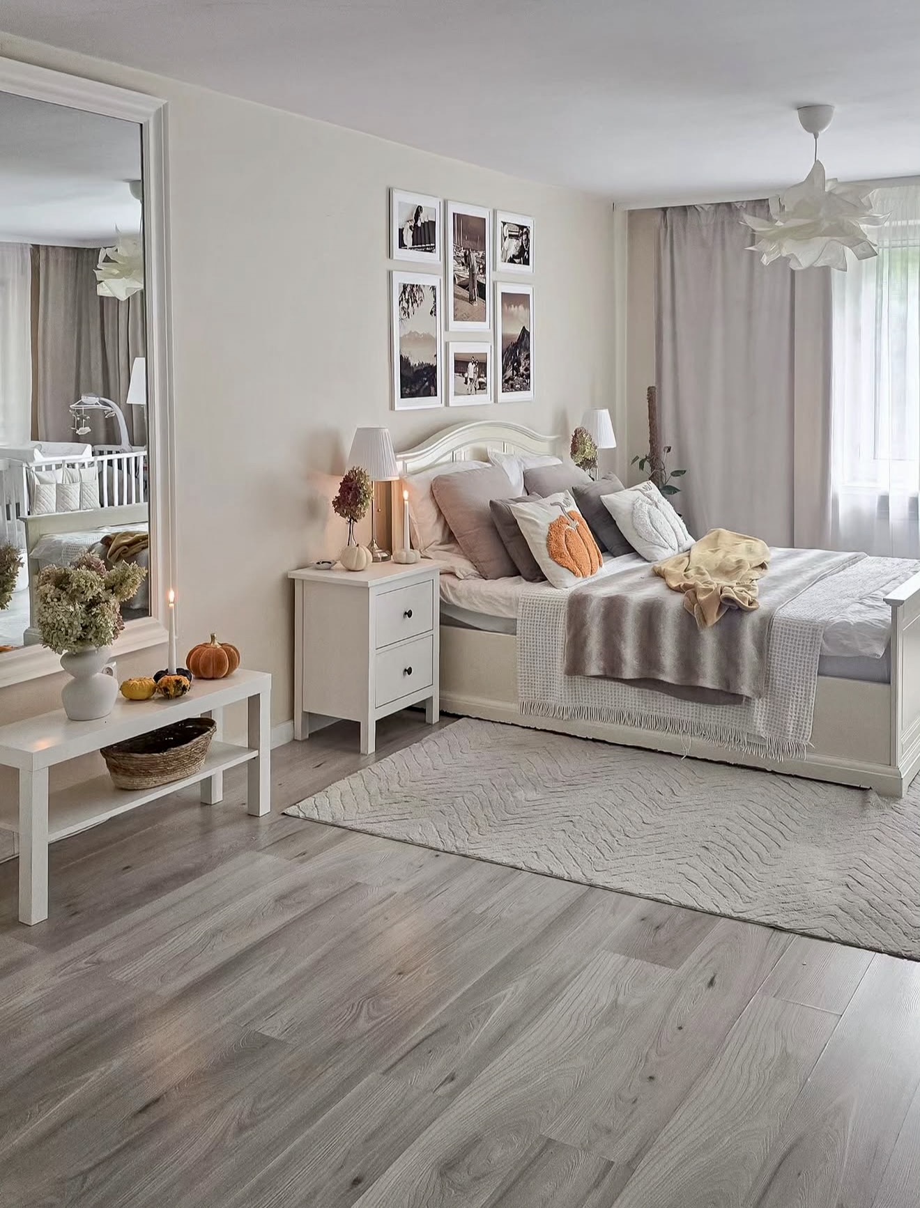 Charming Neutral Fall Bedroom With Pumpkin Accents