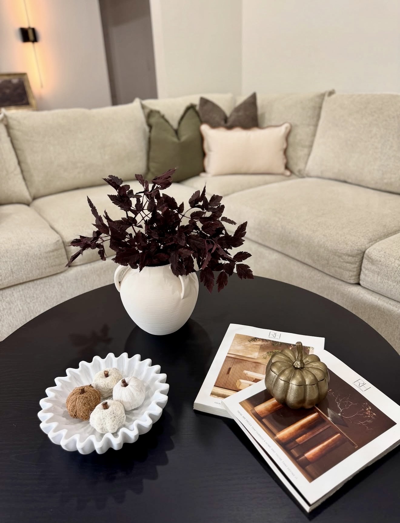 Cozy Fall Coffee Table With Mini Pumpkins