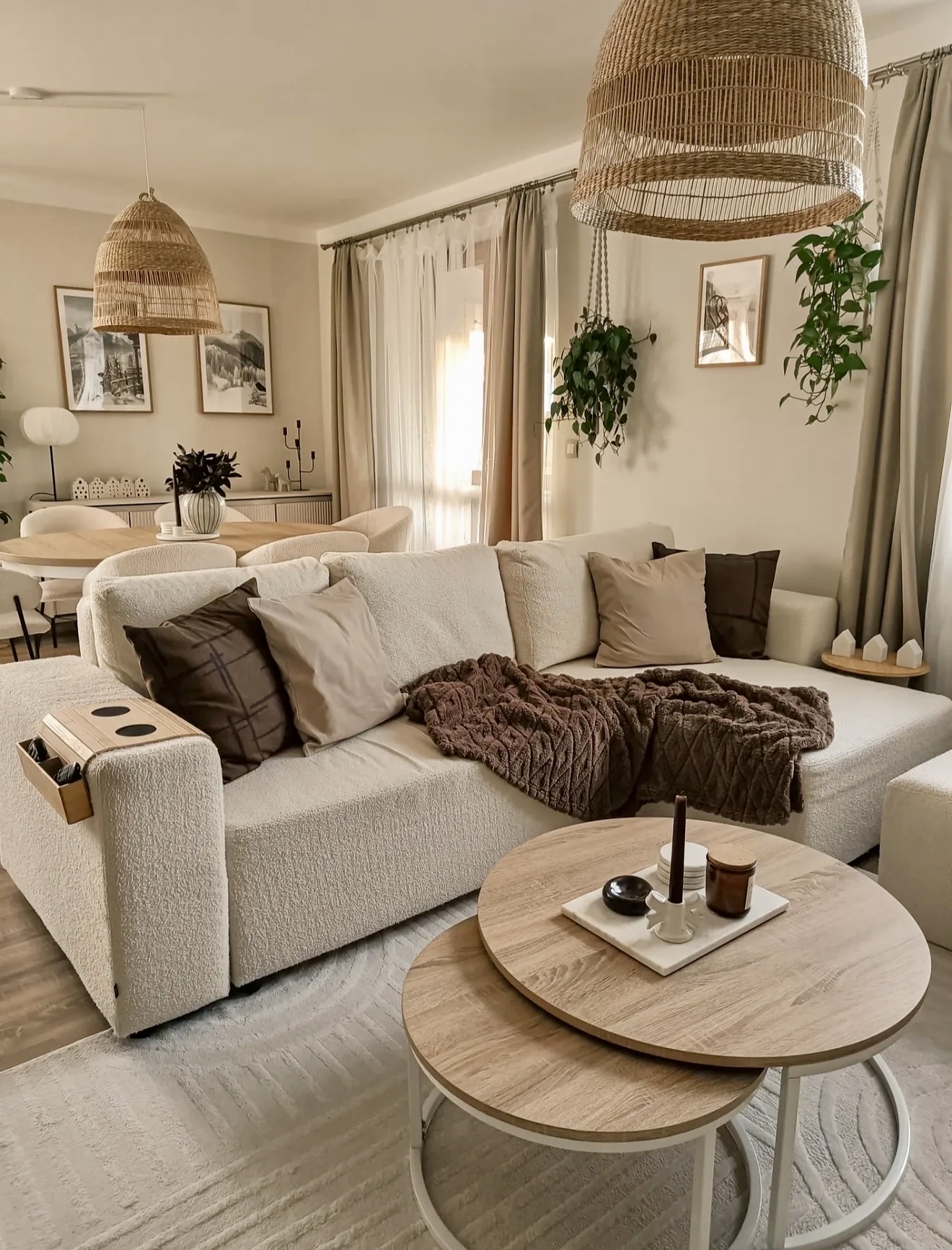 Cozy Textured Sofa with Natural Woven Accents