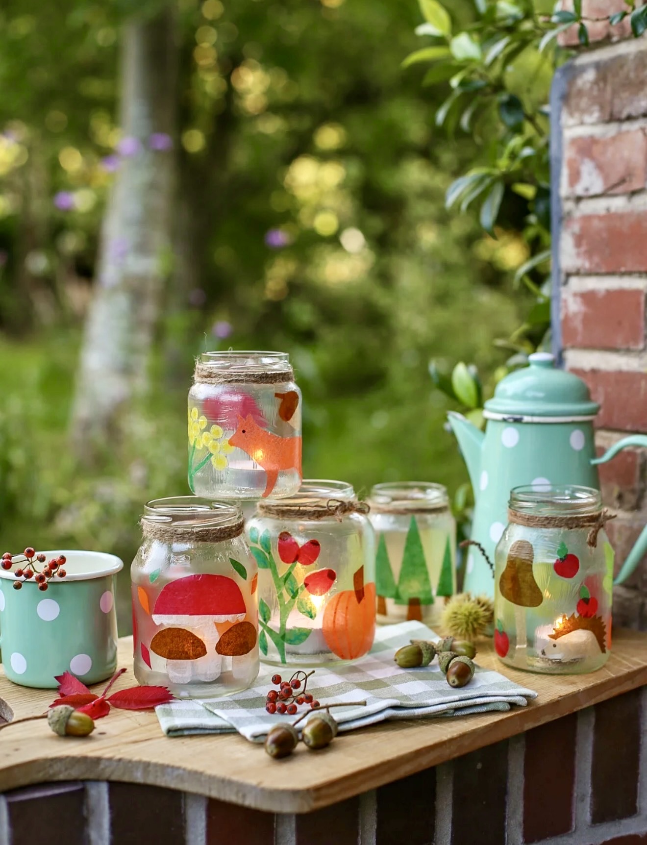 DIY Fall Leafy Jar Lanterns