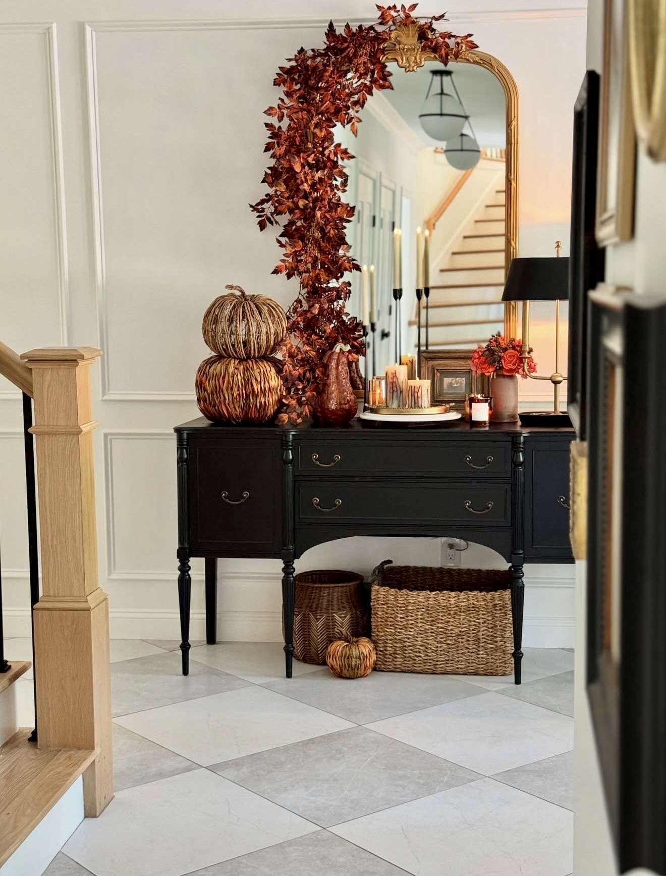 Elegant Fall Entryway Console With Autumn Decor