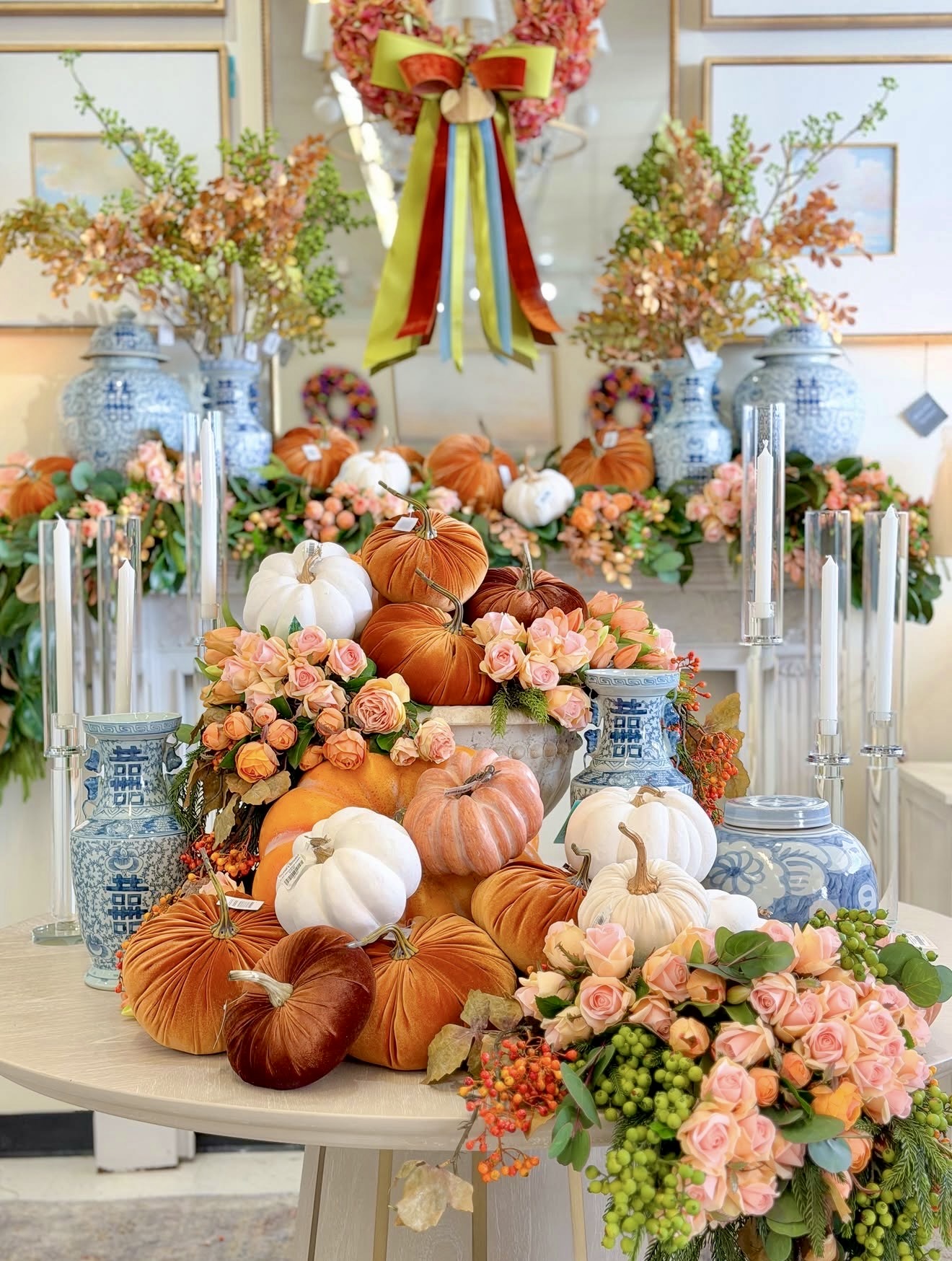 Velvet Pumpkin Floral Fall Tablescape