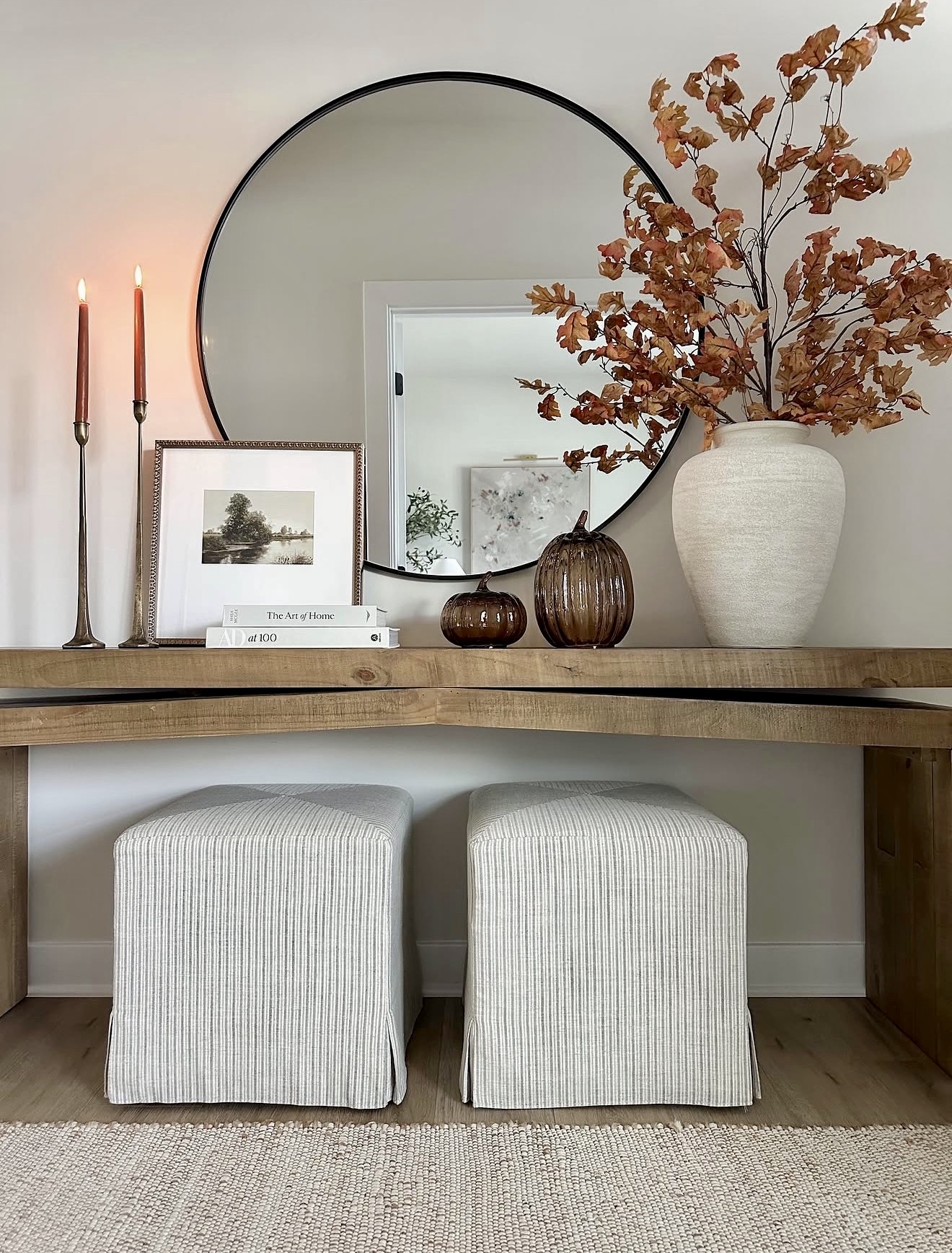 Warm And Cozy Fall Entryway With Natural Accents