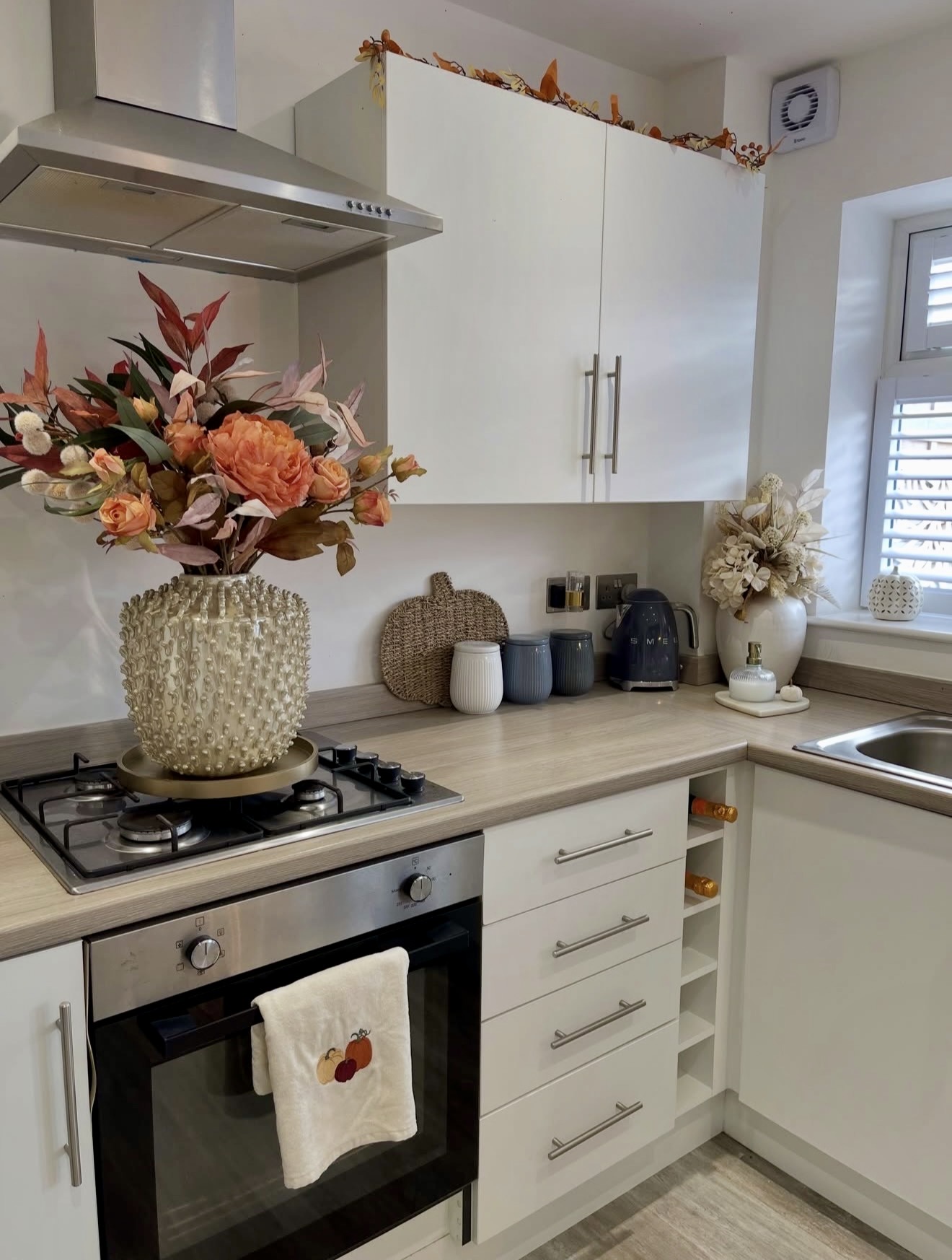 Warm Autumnal Kitchen Countertop Floral Display