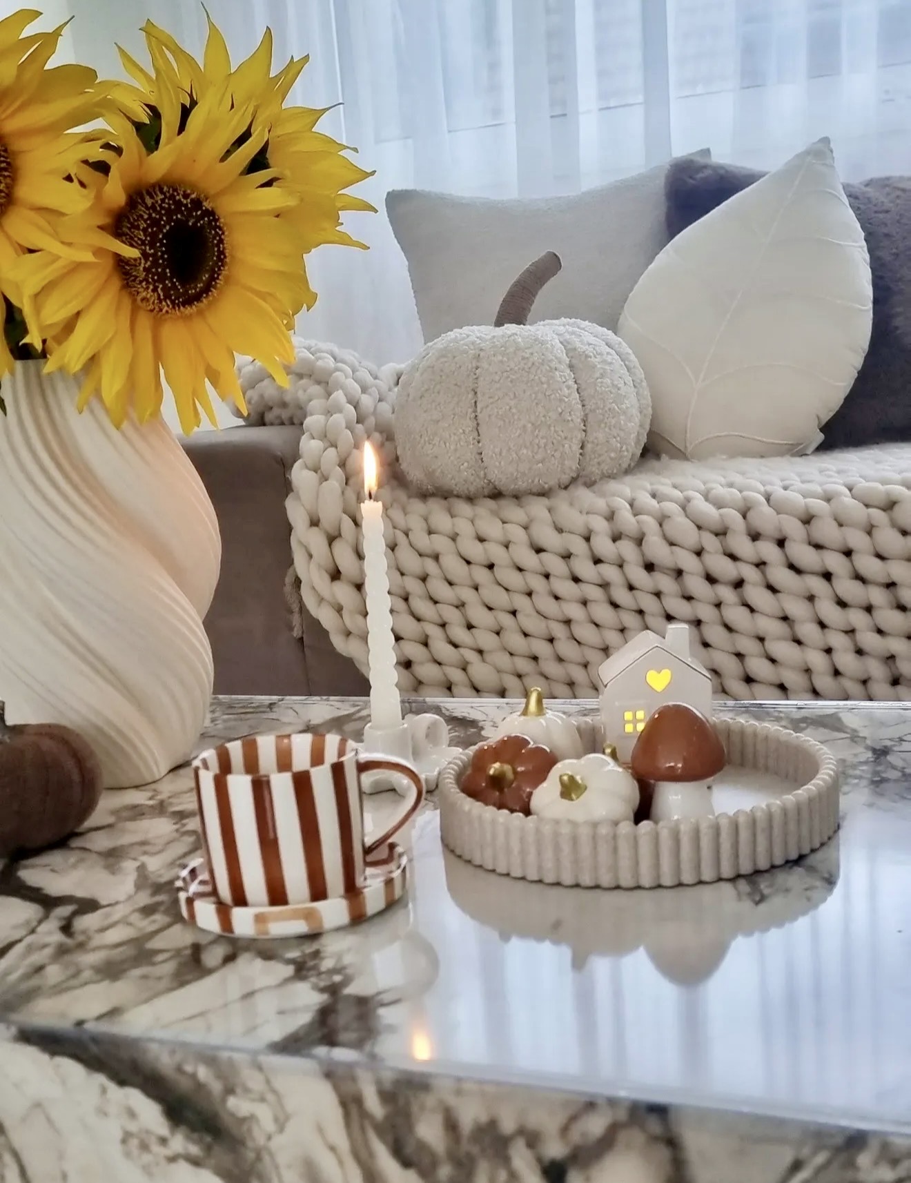 Warm & Cozy Autumnal Coffee Nook