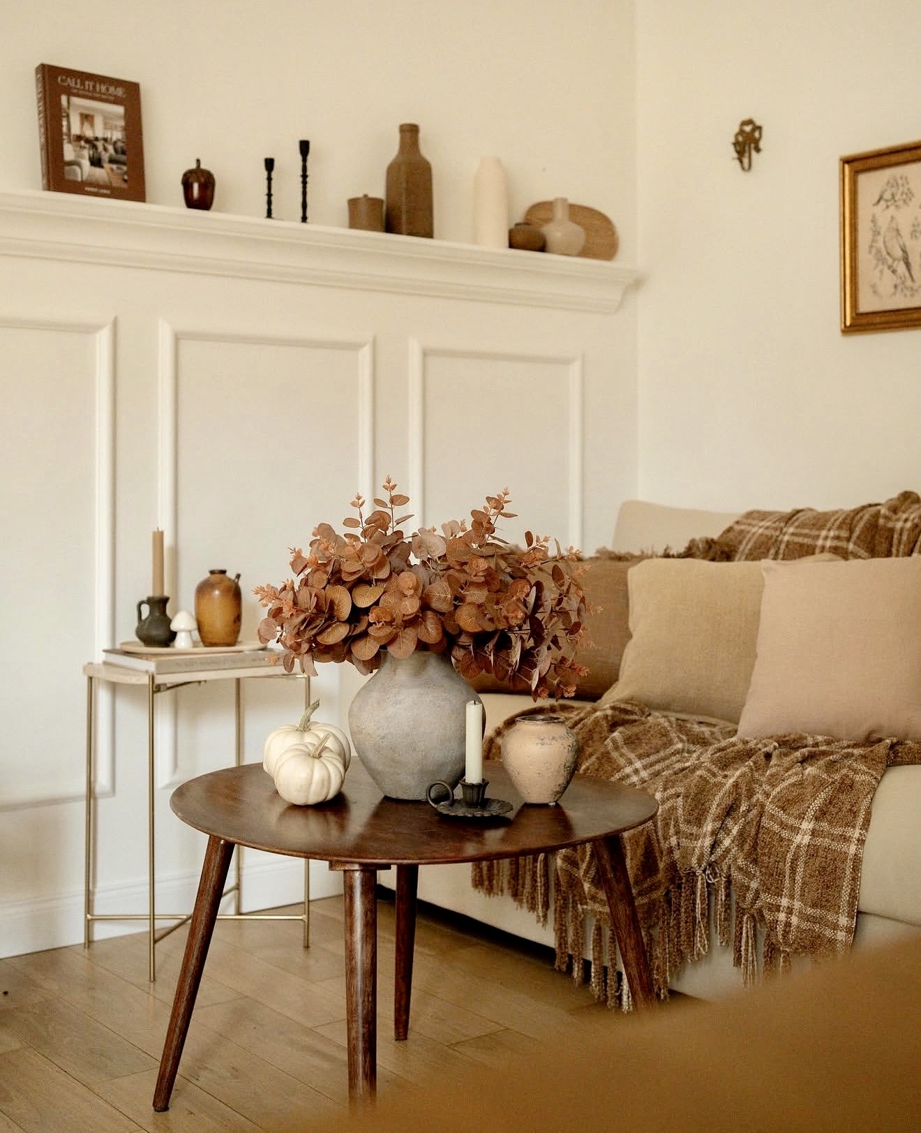 Warm Rustic Autumn Living Room Vignette