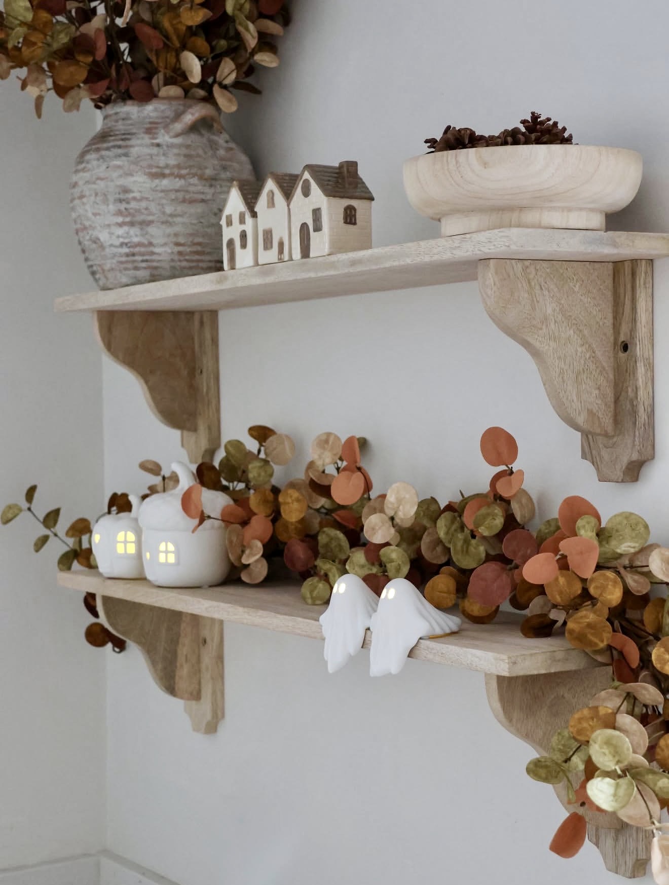 Whimsical White Ghost And Pumpkin House Decor