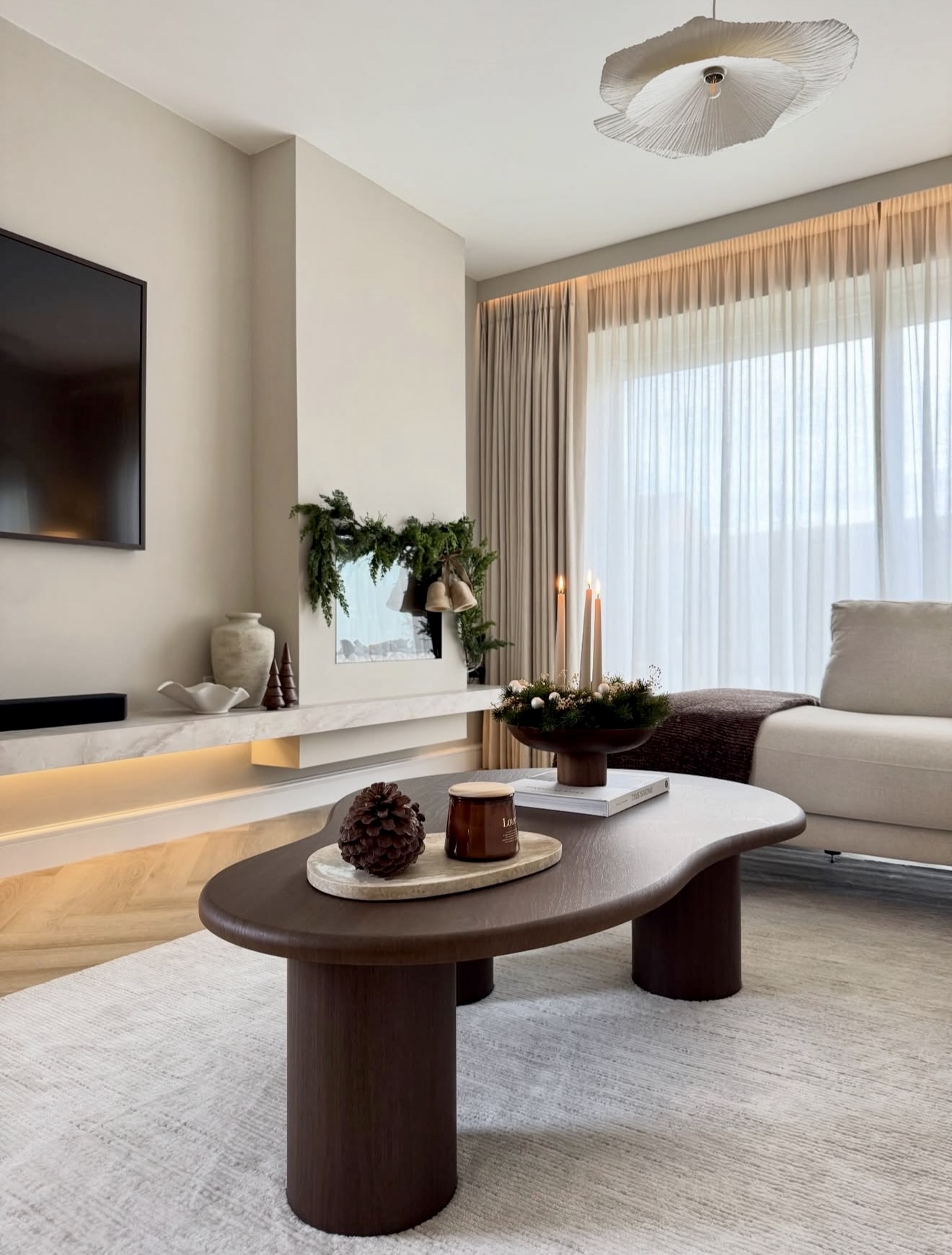 Organic Modern Living Room With Seasonal Accents